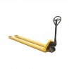 Lettmanøvrert jekketralle med 1700 kg løftekapasitet.