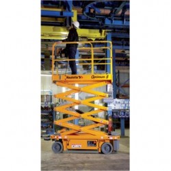 OPTIMUM 8 – kompakt elektrisk sakselift for innendørs bruk