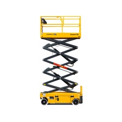 Haulotte COMPACT 12 AE med høy plattform og hvit bakgrunn