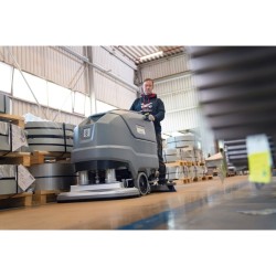 BD 80/100 W Classic Bp Gulvvasker i bruk på lager