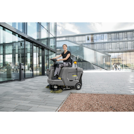 Kärcher feiemaskin med oppsug | KM 85/50 R Bp