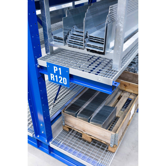 Meta Multistrong Heavy, kunde referanse. Eksempel med nettinghyller.