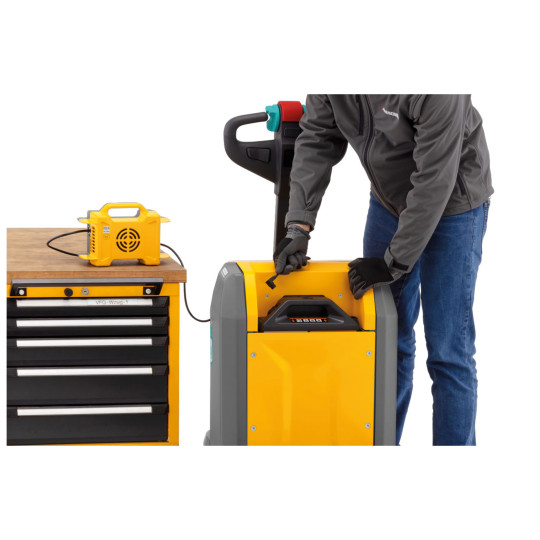Jungheinrich elektrisk jekketralle AME 15, med 800 mm gafler