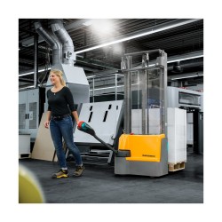 Jungheinrich EJC M10 2,3 m | Elektrisk pallestabler